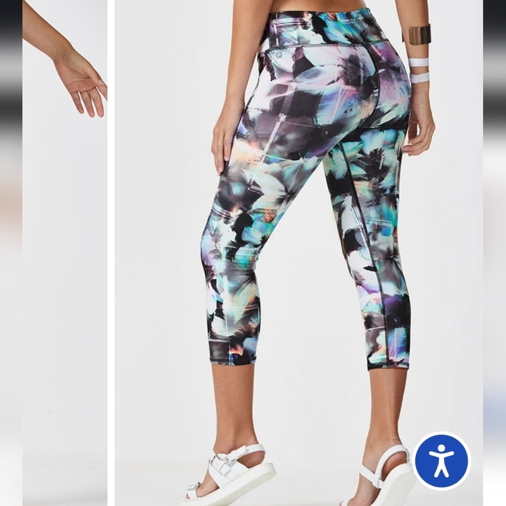 Fabletics Multicolor Abstract Leggings - Picture 2 of 5